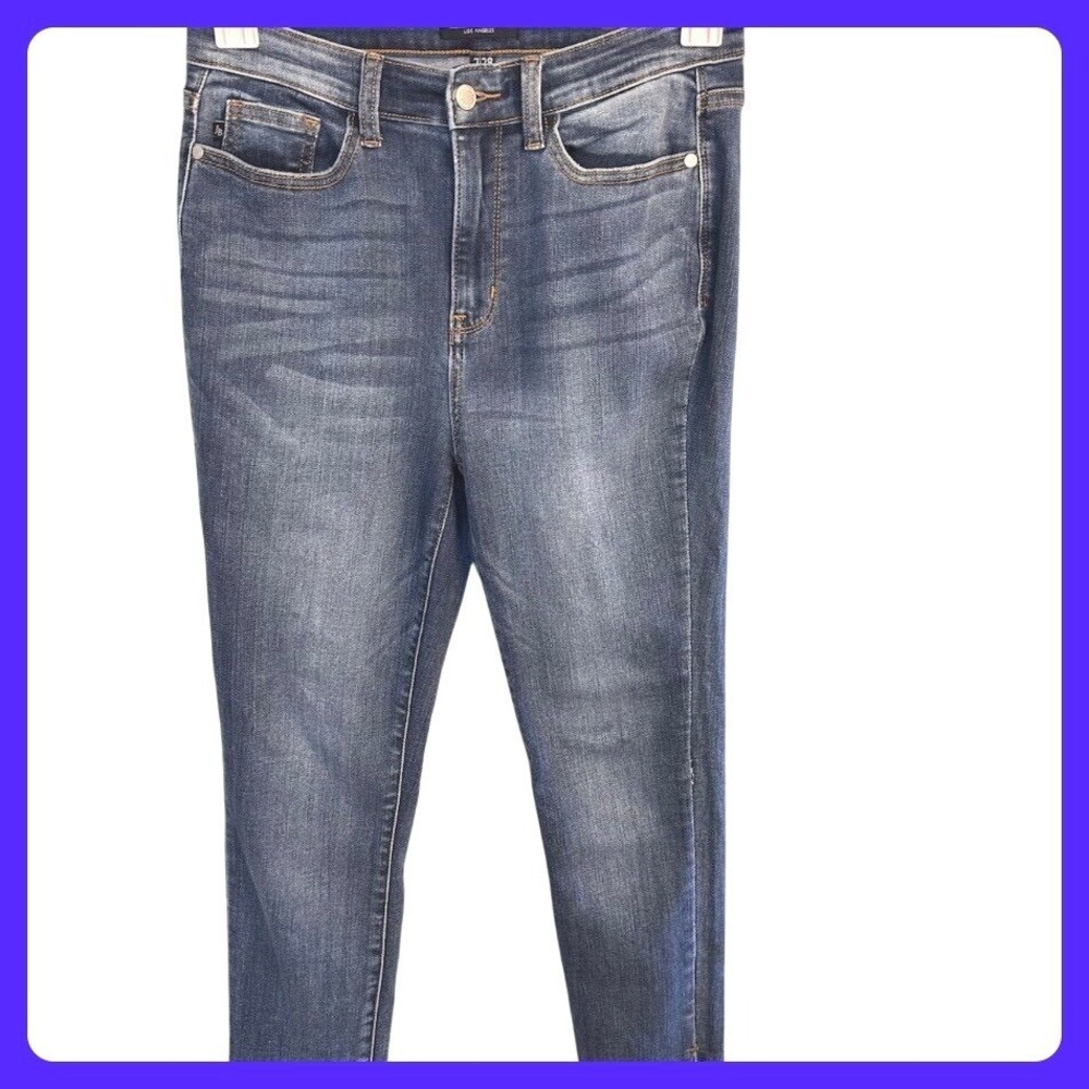 Judy Blue Jeans Womens Sz. 7/28 Blue Skinny Fit Split Ankle Whiskered‎ Raw Hem